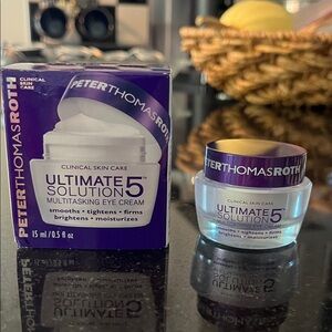 Peter Thomas Roth Ultimate Solution 5 Eye Cream - Purple and White